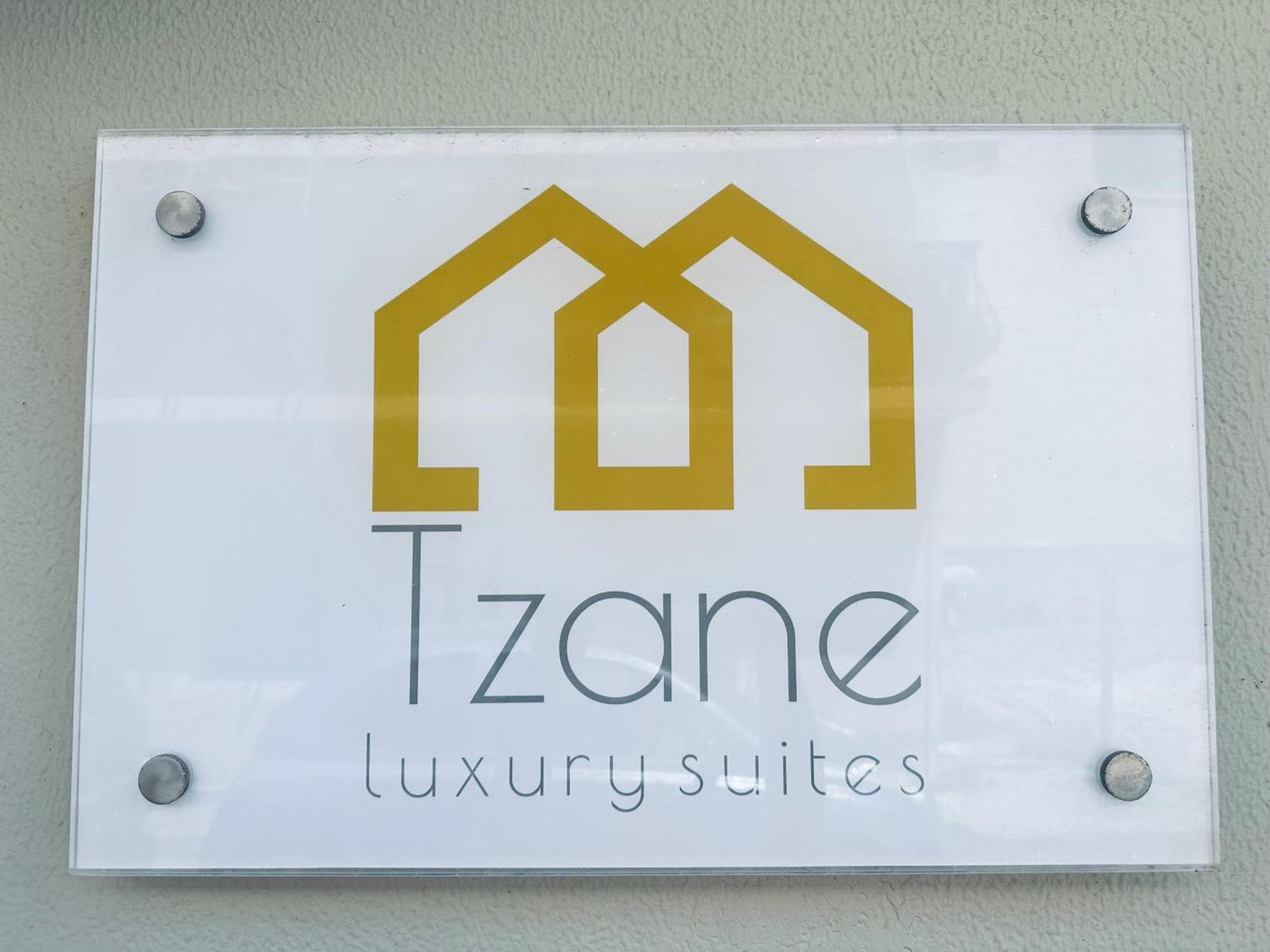 Tzane Luxury Suites Zakynthos Town Exterior photo